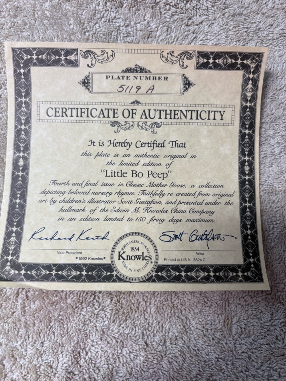 Knowles White Porcelain Collectible Plate with certification - Picture 3 of 3